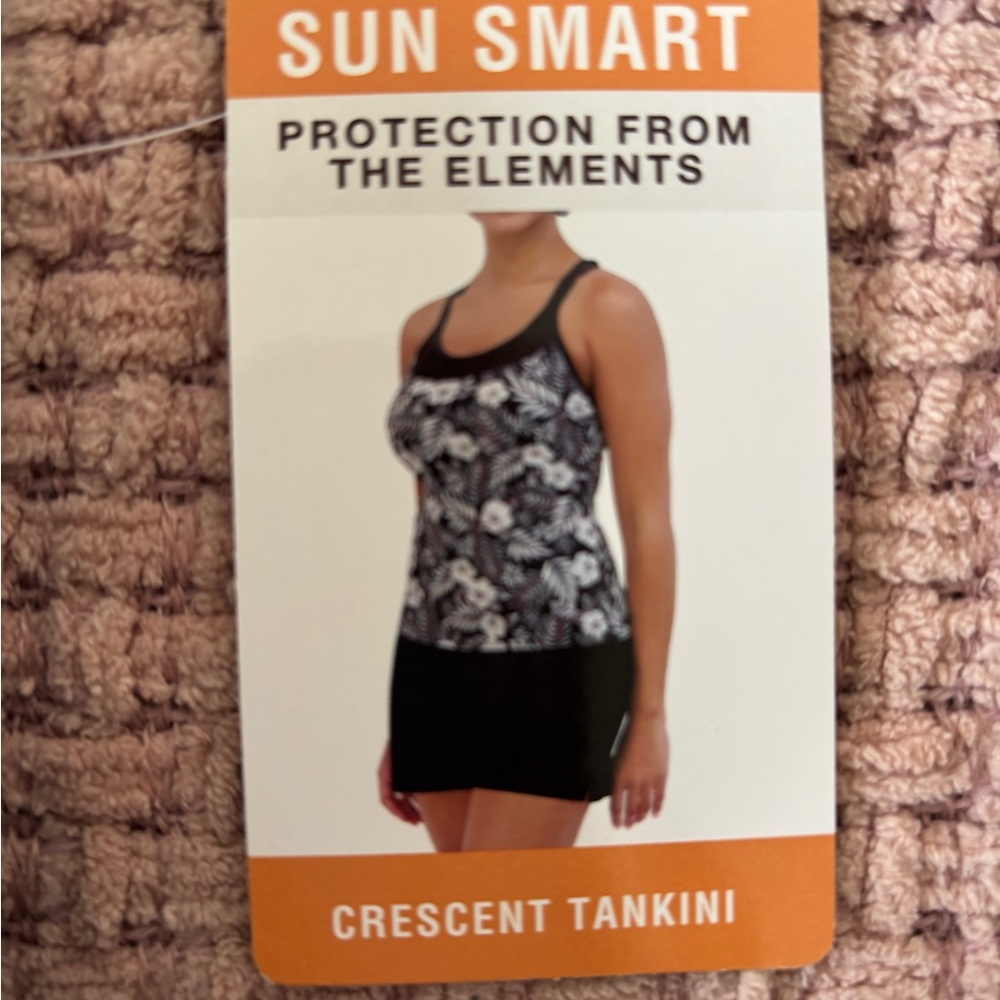 Crescent Black and White Tankini